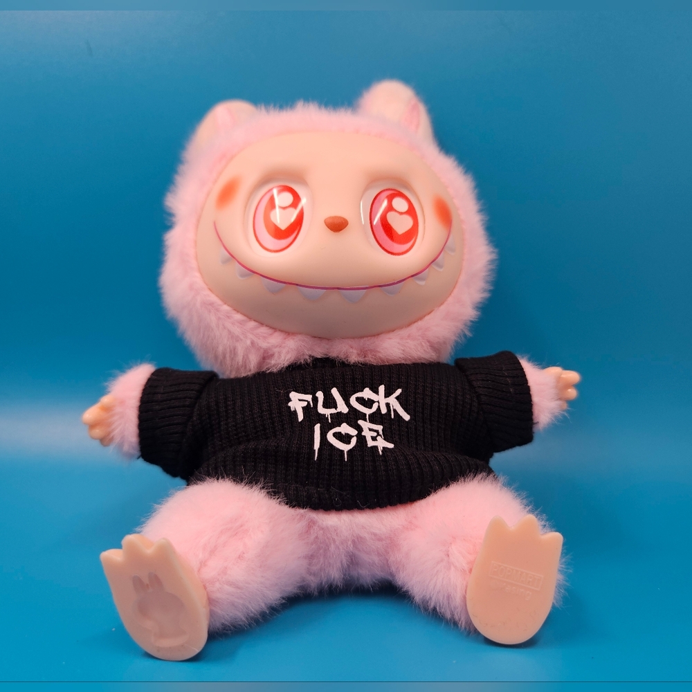 Abolish ice 2 pc Labubu Big Into Energy Hat + Outfit Set Black Beanie + Shirt - Picture 6 of 9